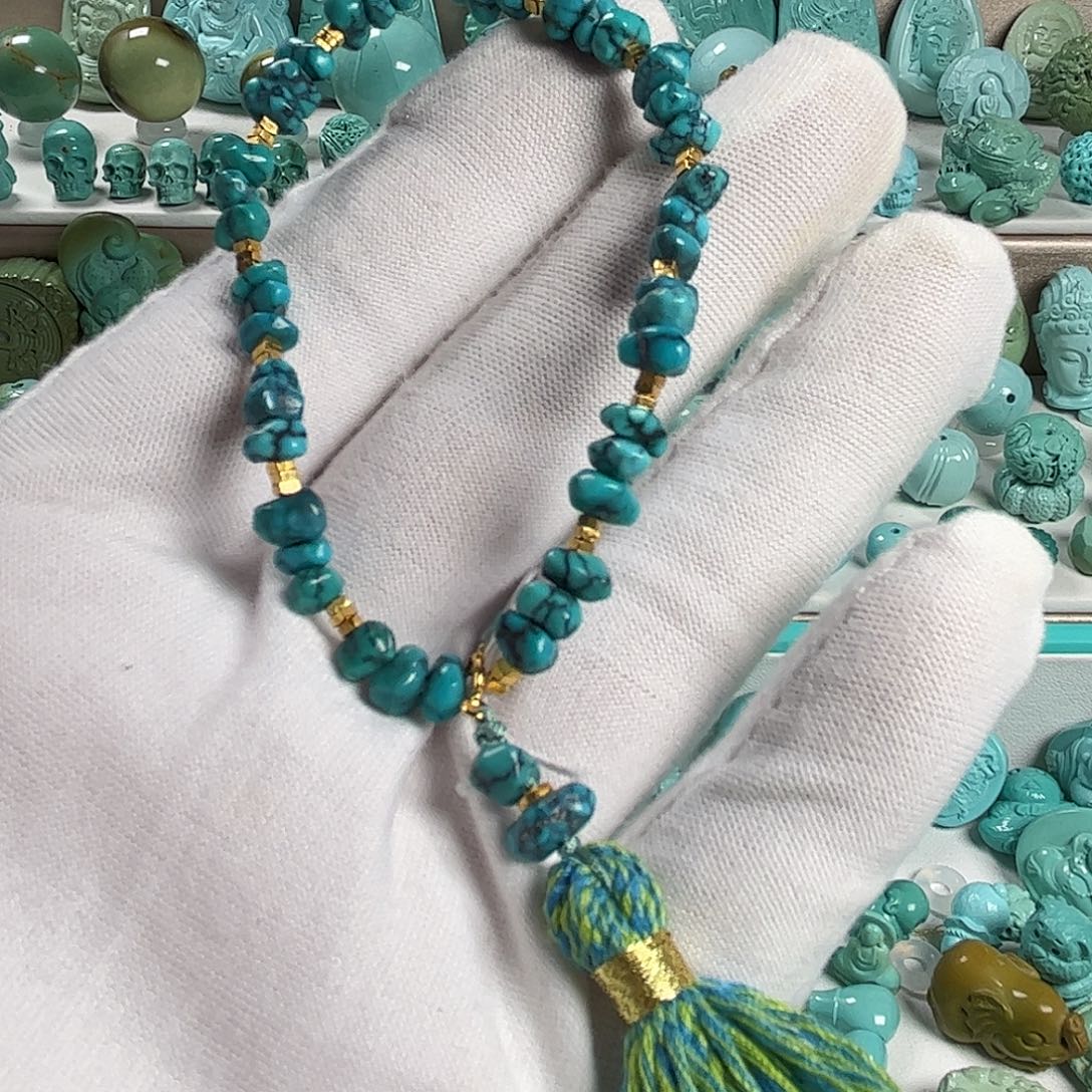 绿松石未镶嵌珠宝奇石