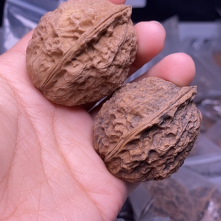 文玩核桃吊坠   128