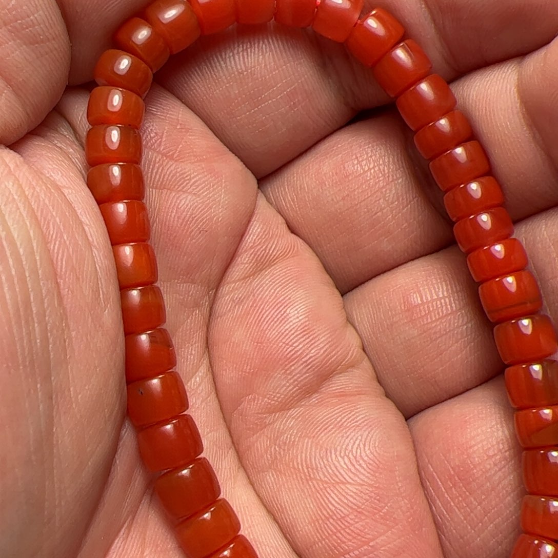 南红玛瑙手串未镶嵌