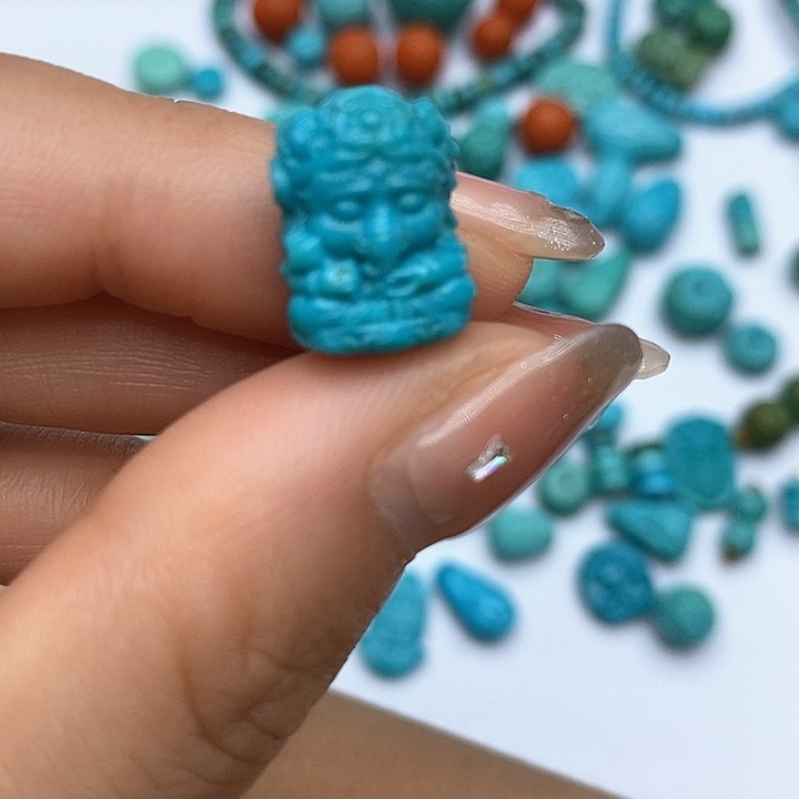 未镶嵌绿松石珠宝奇石