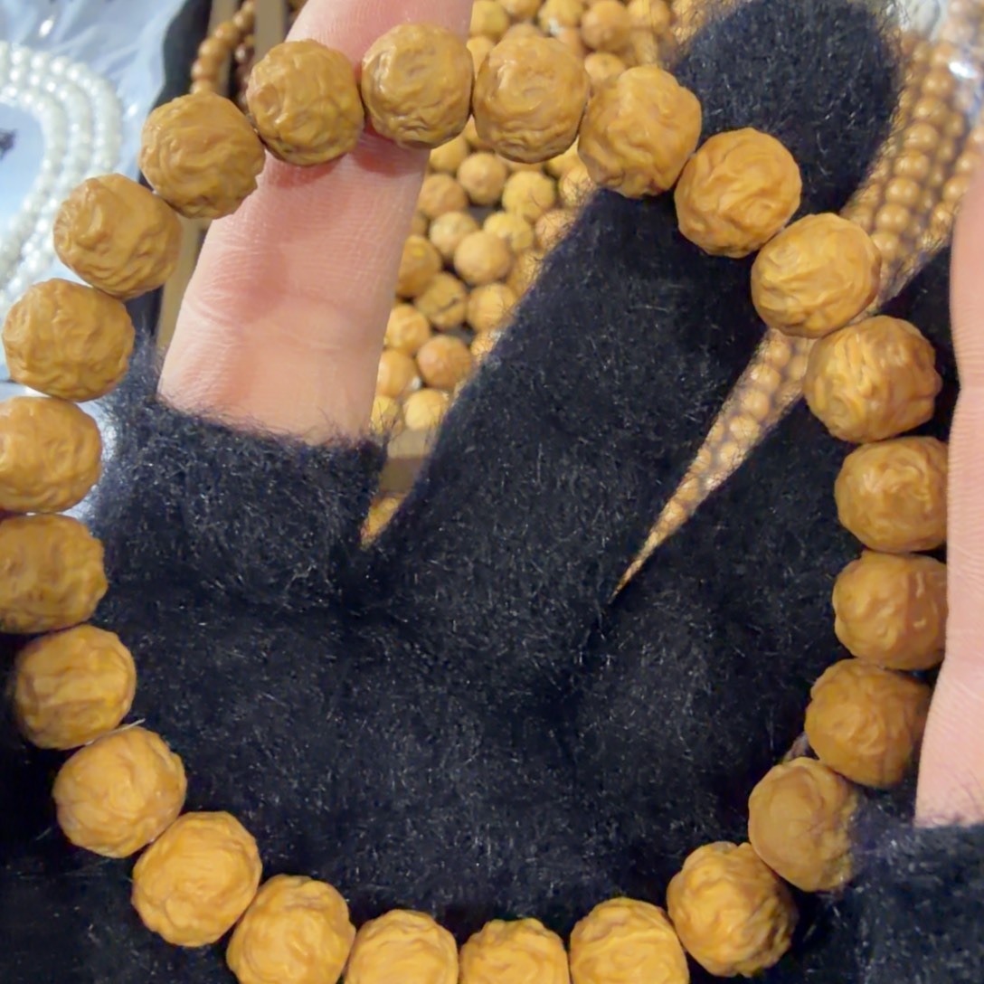 猴头核桃吊坠龙蛇之变