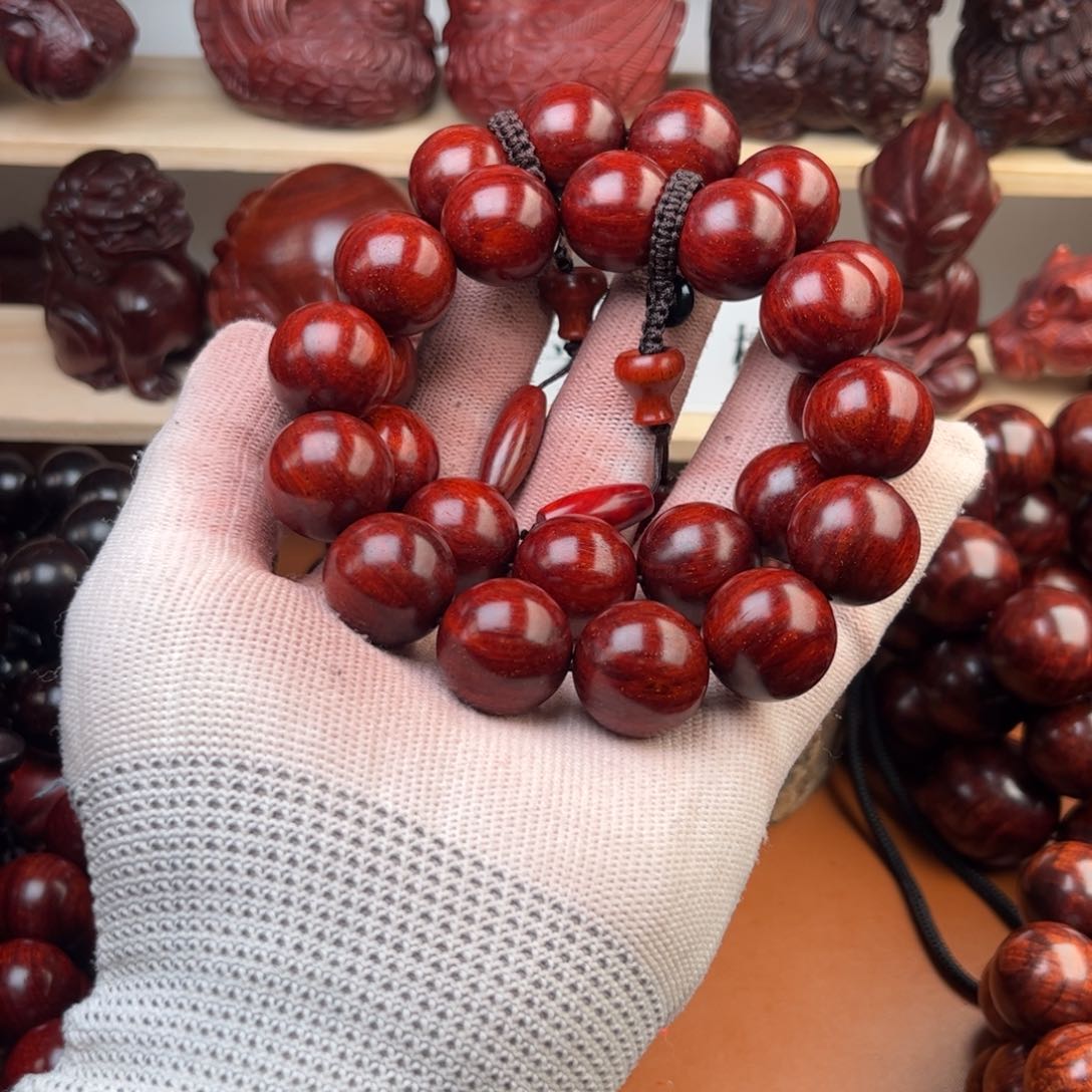 染料紫檀（血檀）1.8顶泥满星-多样性发其一