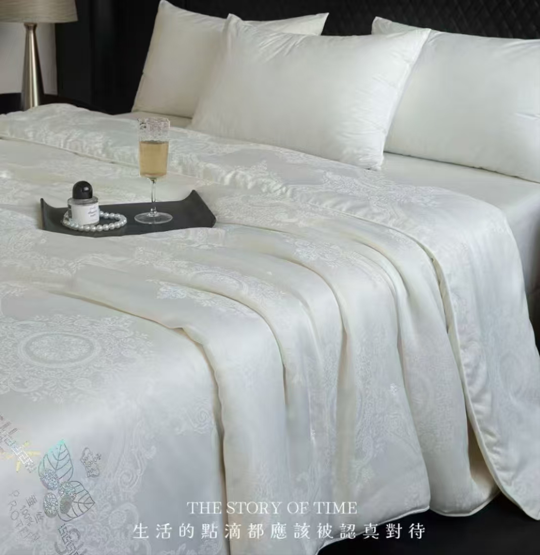 100% 纯手工黄金蚕丝被 轻奢限定礼盒款