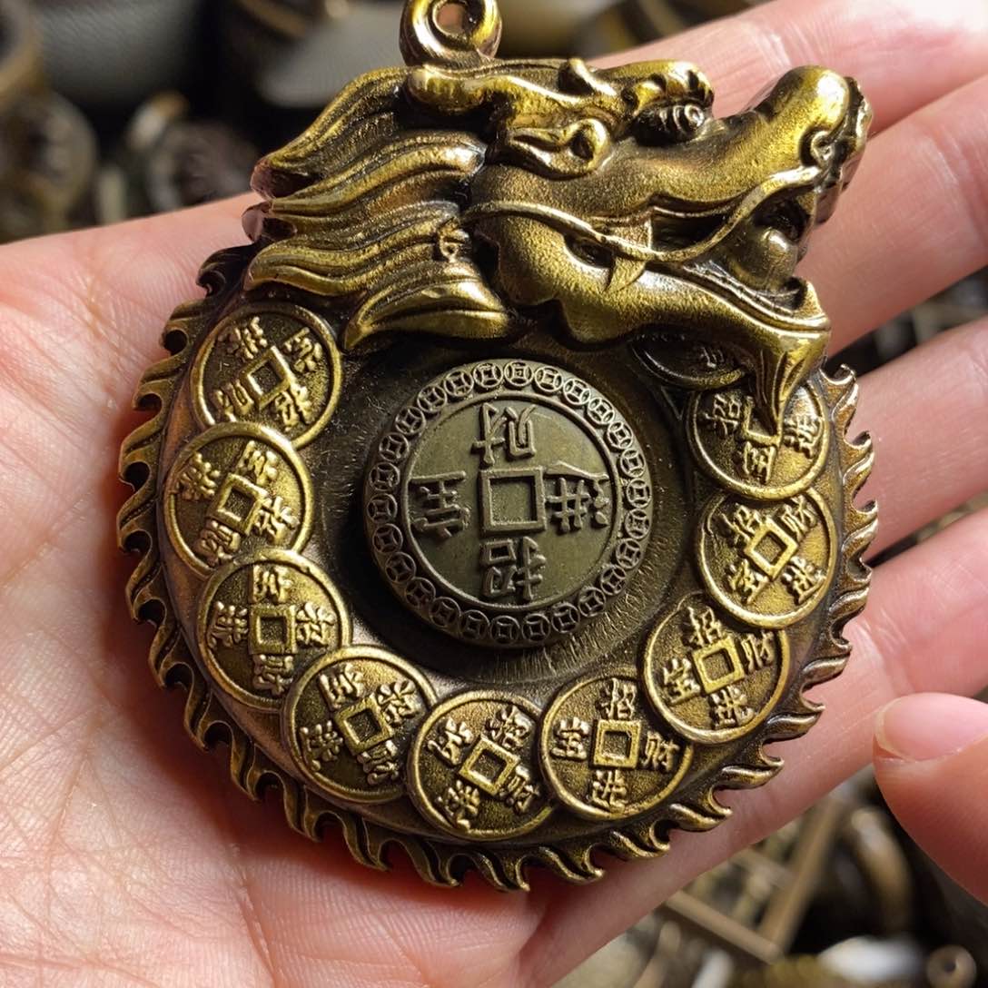 精美铜器做工精良