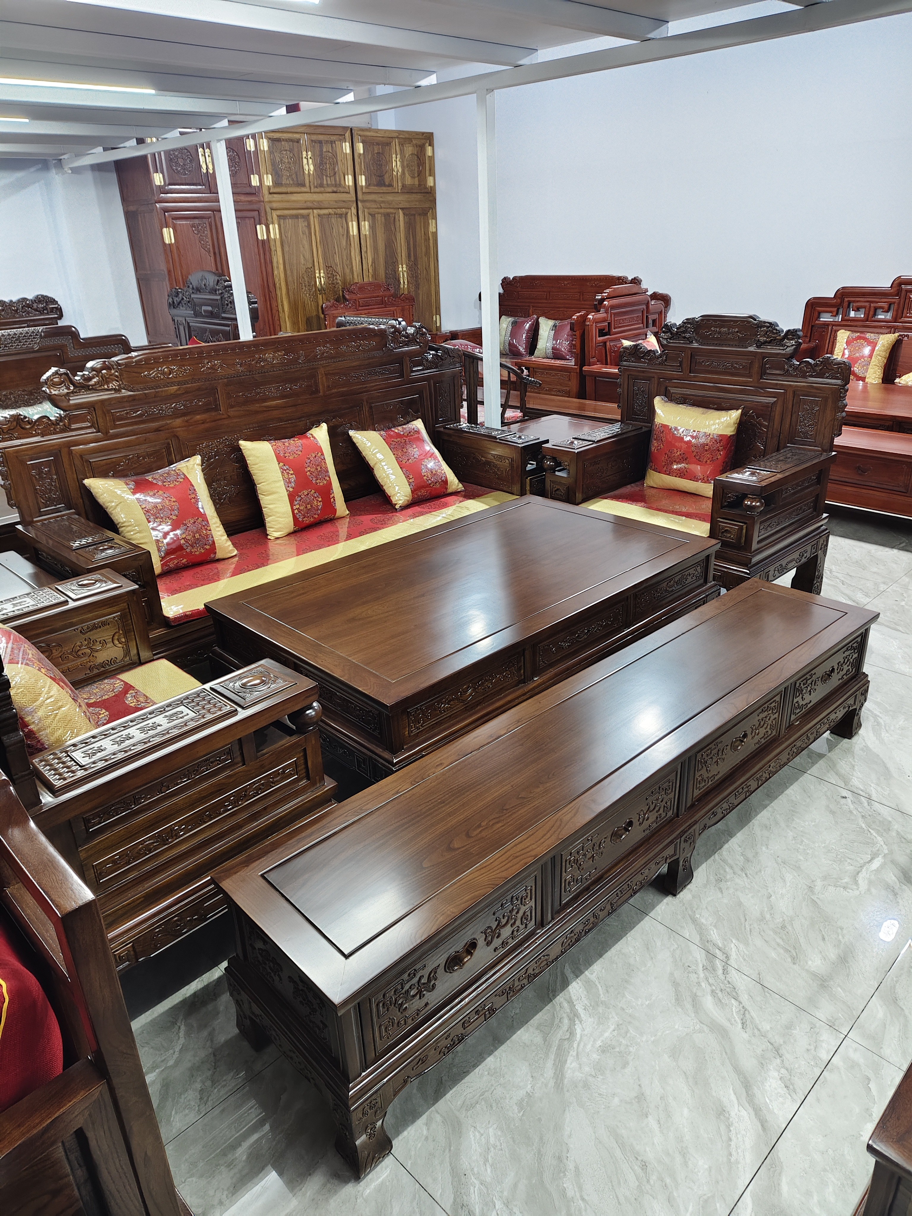 北方老榆木祥云麒麟雕花古典冬夏两用实木沙发