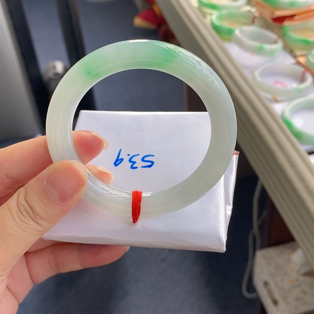 翡翠手镯未镶嵌7号