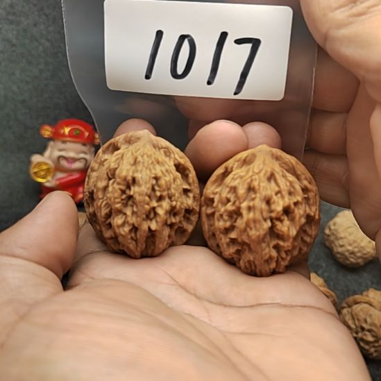 文玩核桃吊坠手把件39尺麦穗虎头