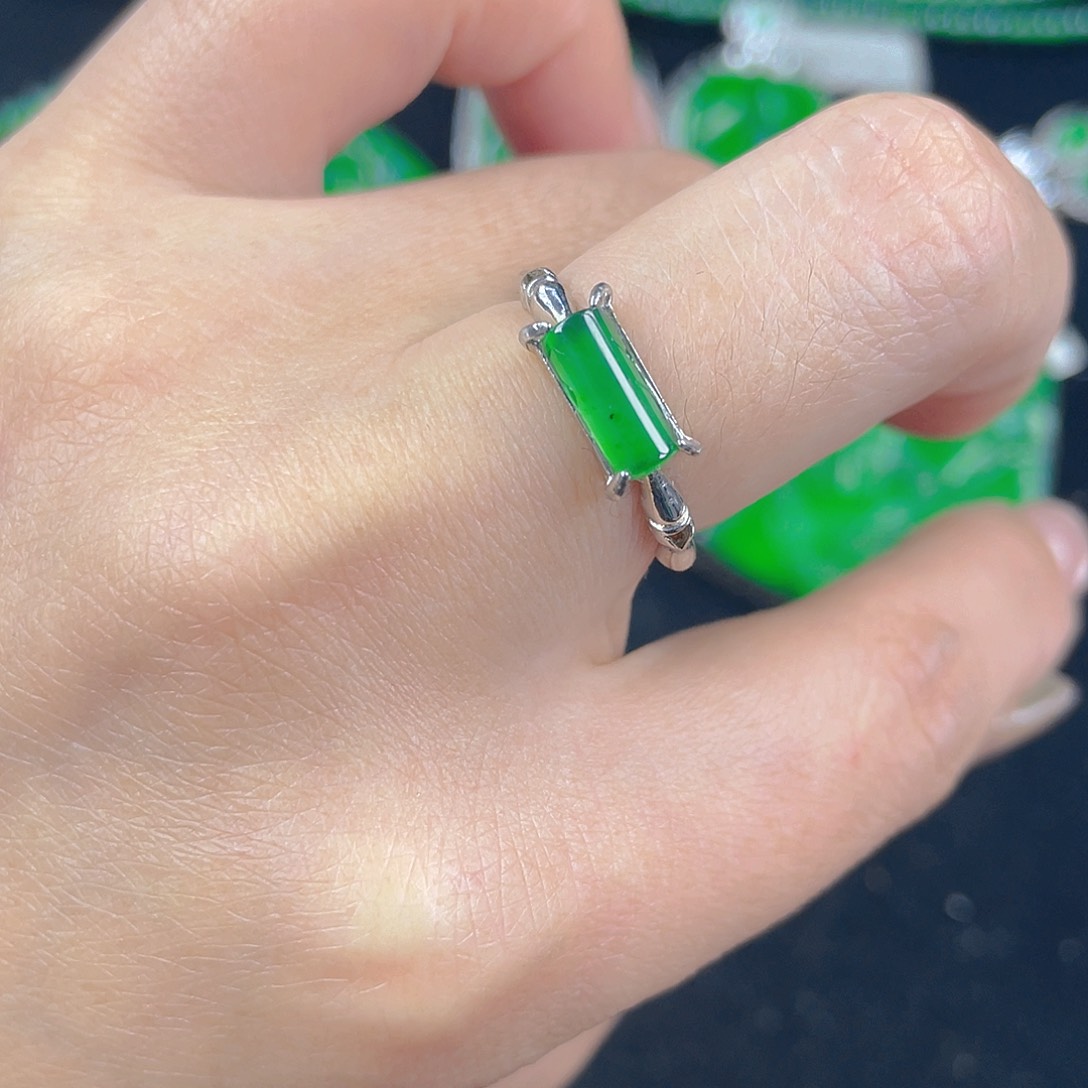 翡翠吊坠(不含链)银S925镶嵌