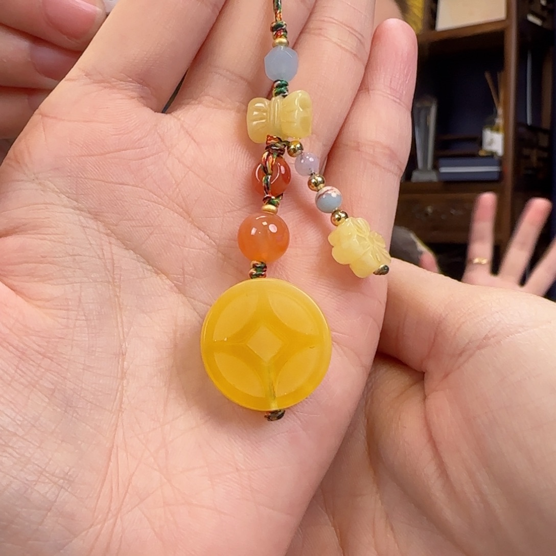 蜜蜡未镶嵌颈饰1111111111