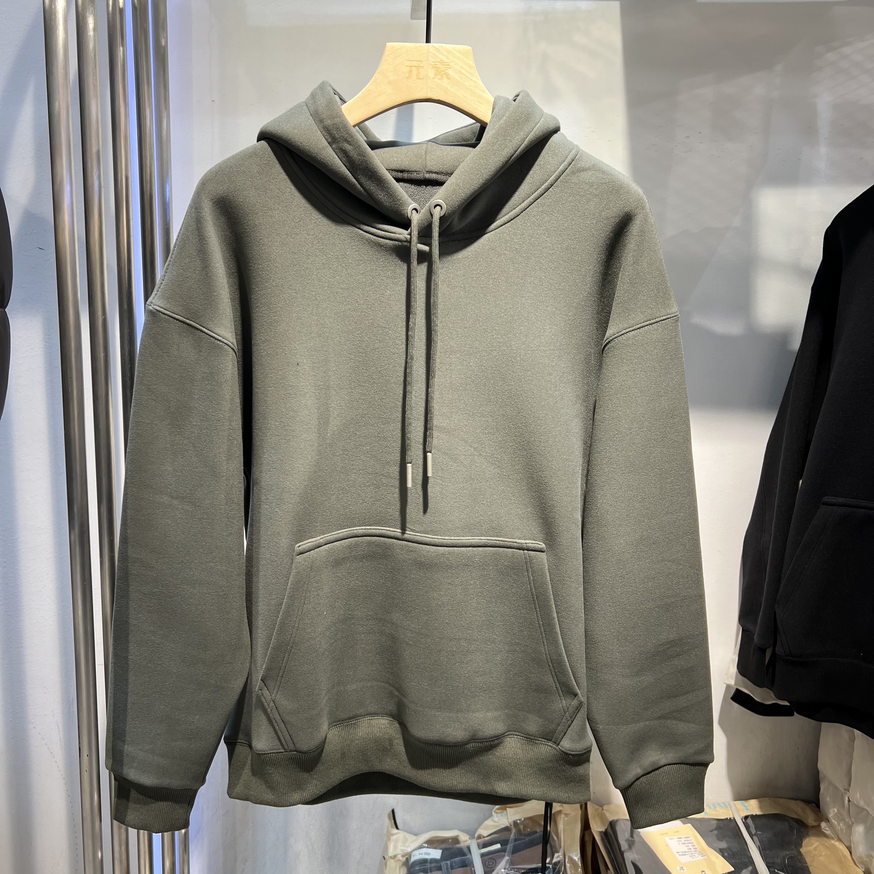 冬季微宽松A01#加绒时尚经典百搭轻奢连帽卫衣休闲加厚秋冬上衣