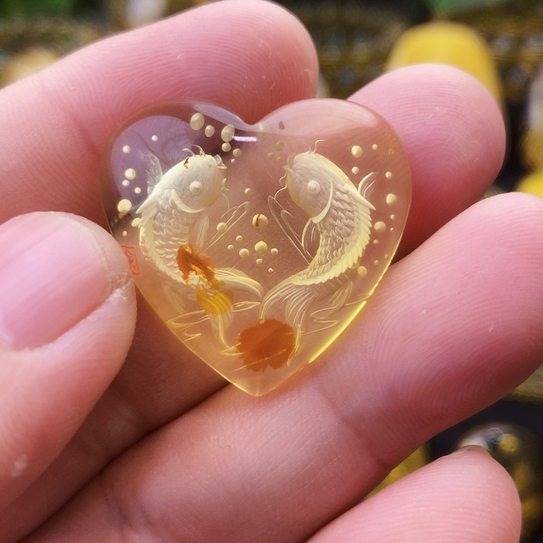 【闪购商品】金珀颈饰未镶嵌琥珀阴雕