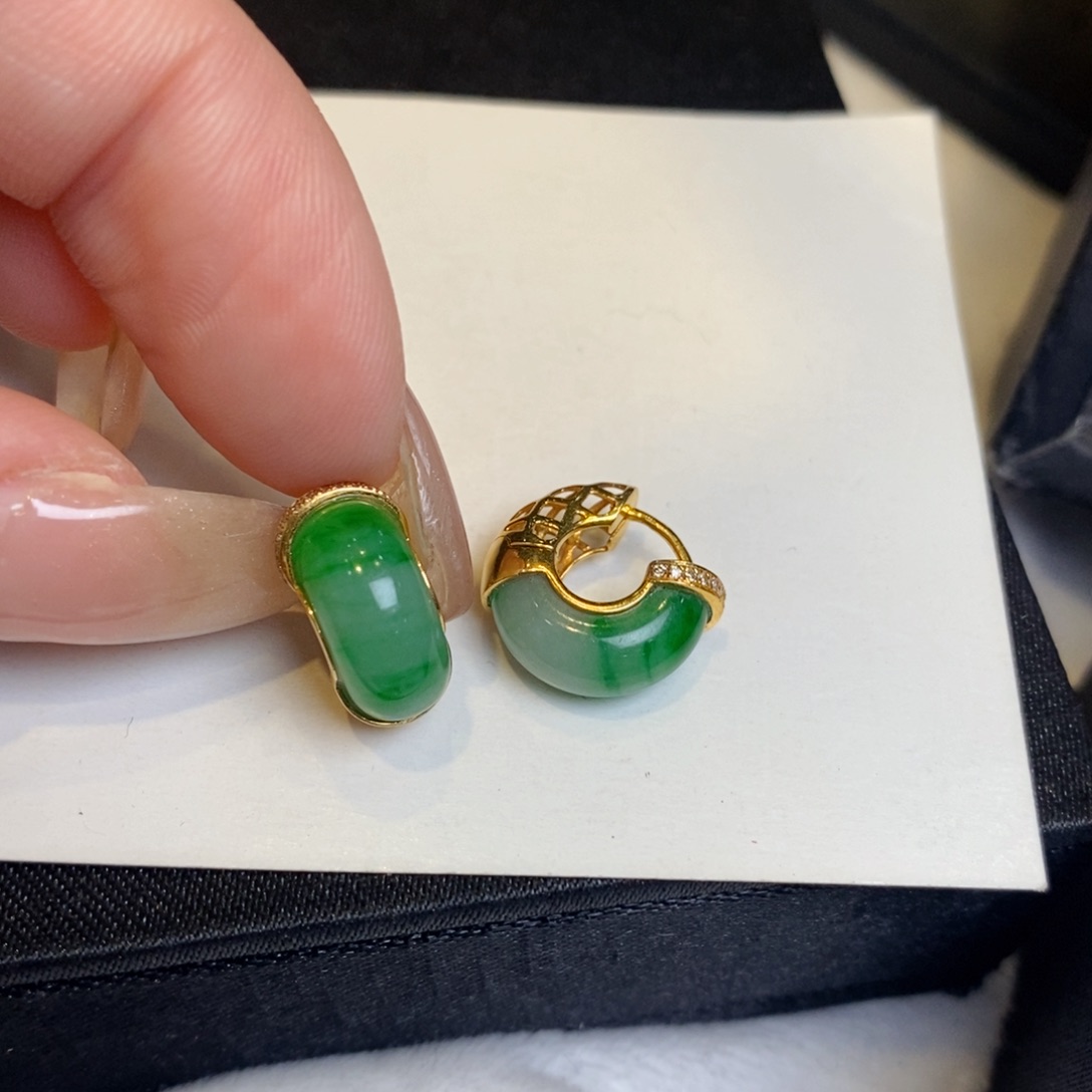 翡翠耳饰18K金镶嵌圈圈