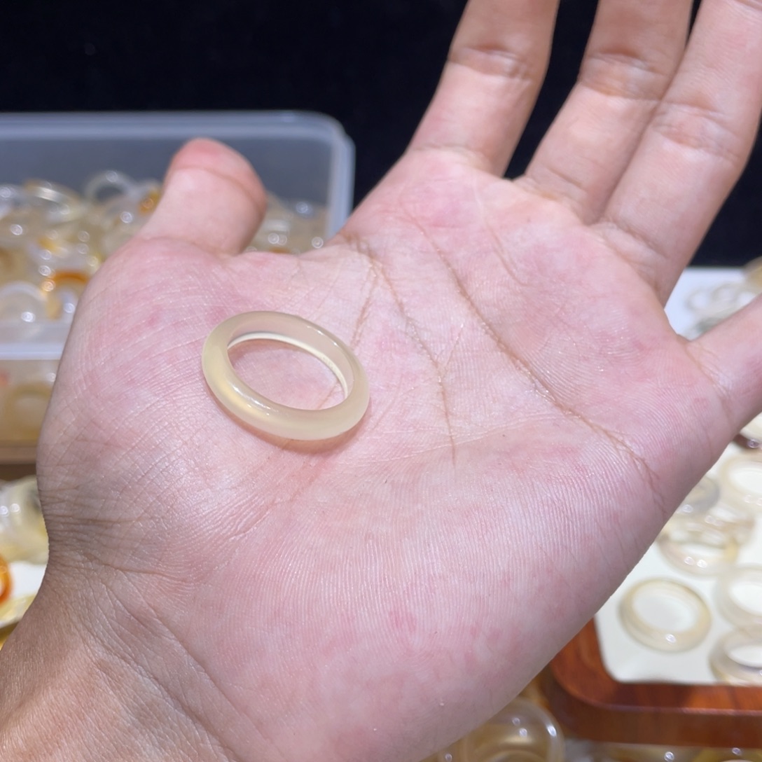 玛瑙/玉髓未镶嵌戒指65号港22