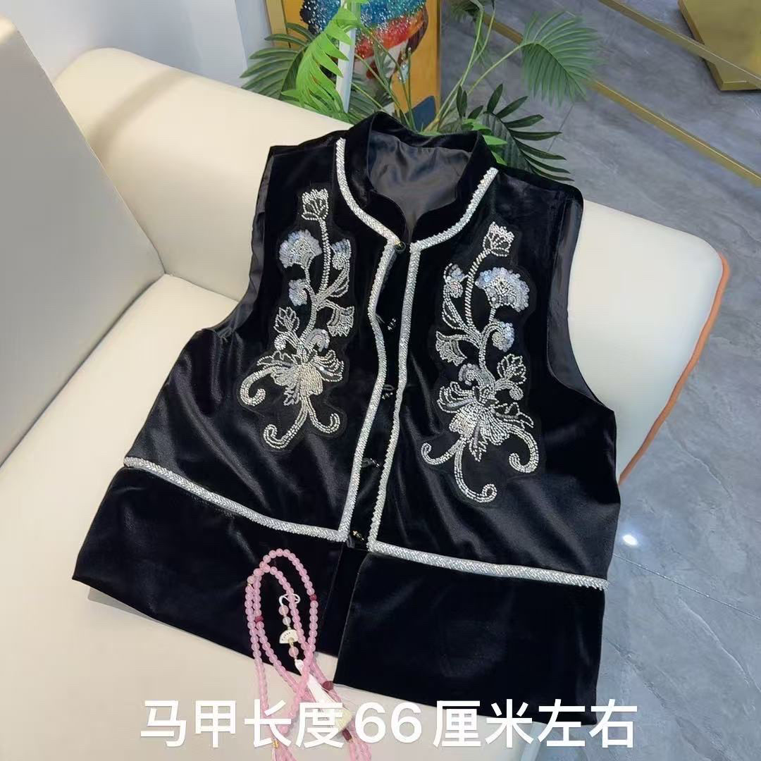 胖妹妹新中式改良新款复古花时尚设计唐装马夹宽松大码民族风搭配