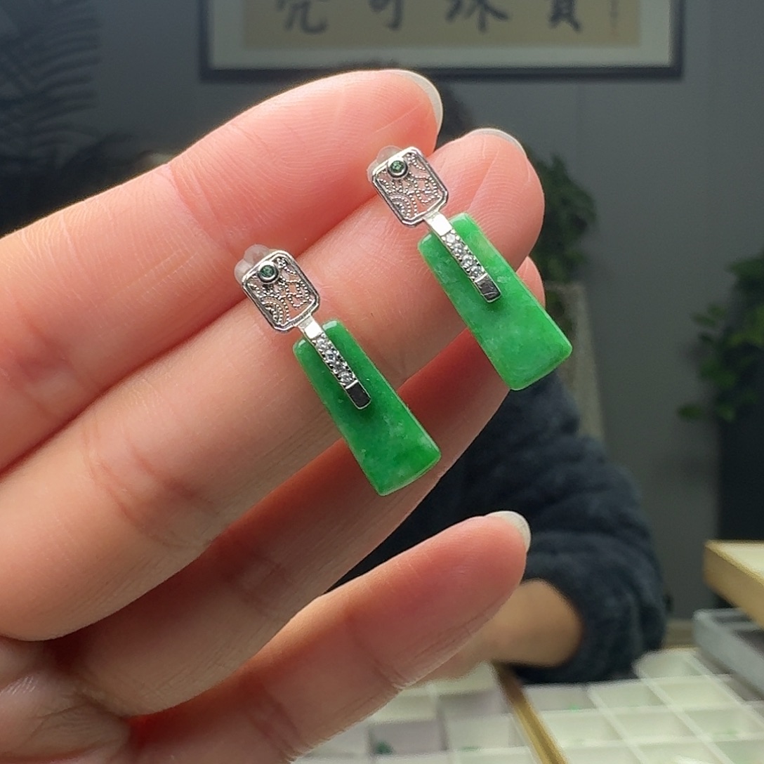 翡翠银S925镶嵌耳饰天然