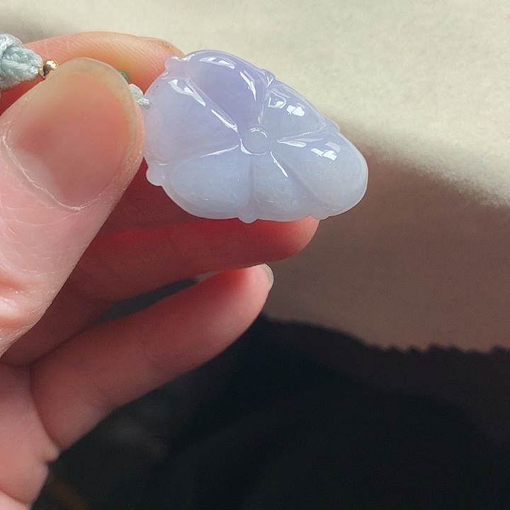 翡翠颈饰未镶嵌吊坠