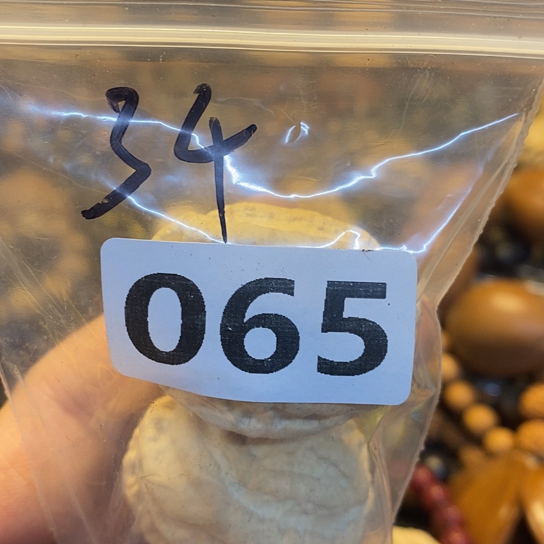 吊坠橄榄核木****e