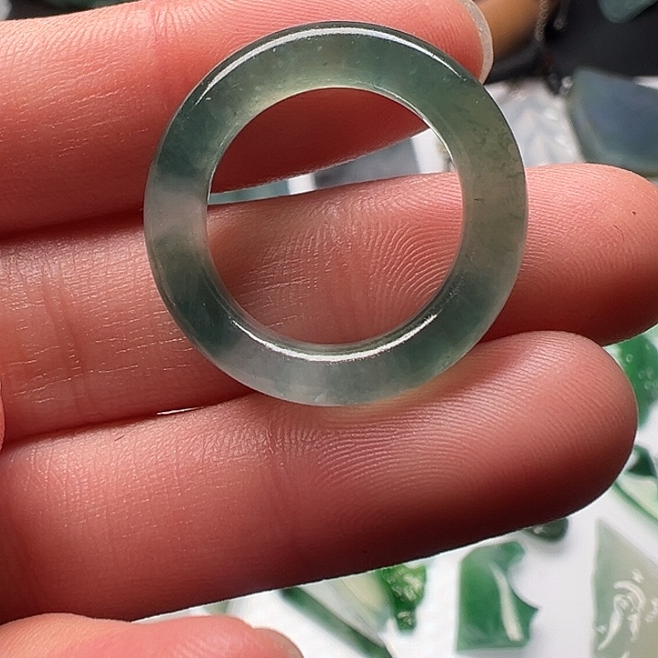 *****翡翠未镶嵌手链不包工