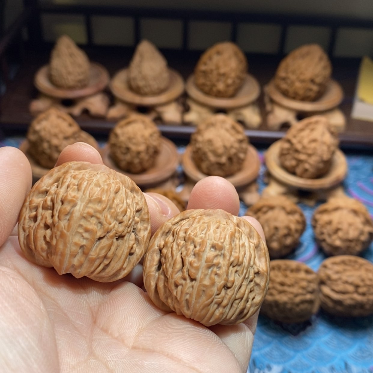 【闪购商品】文玩核桃吊坠汉高楼