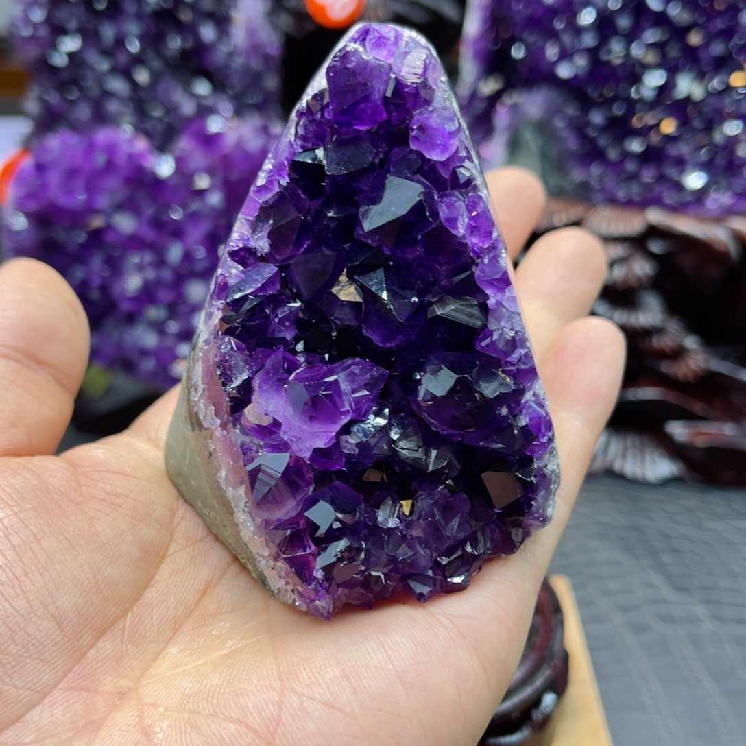 紫晶大型摆件（非配饰）未镶嵌