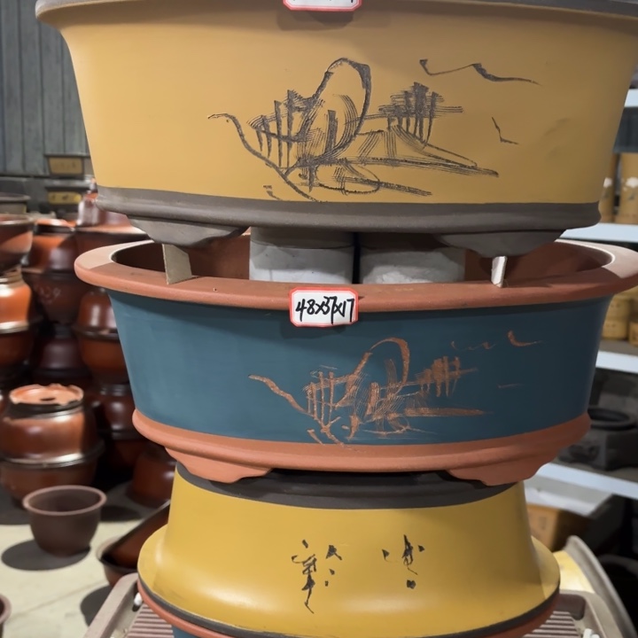 花盆紫砂168-4。     