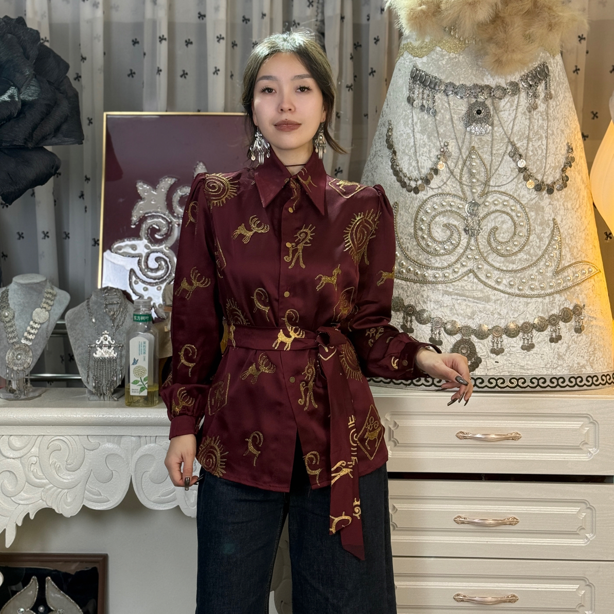 哈萨克民族风衬衣