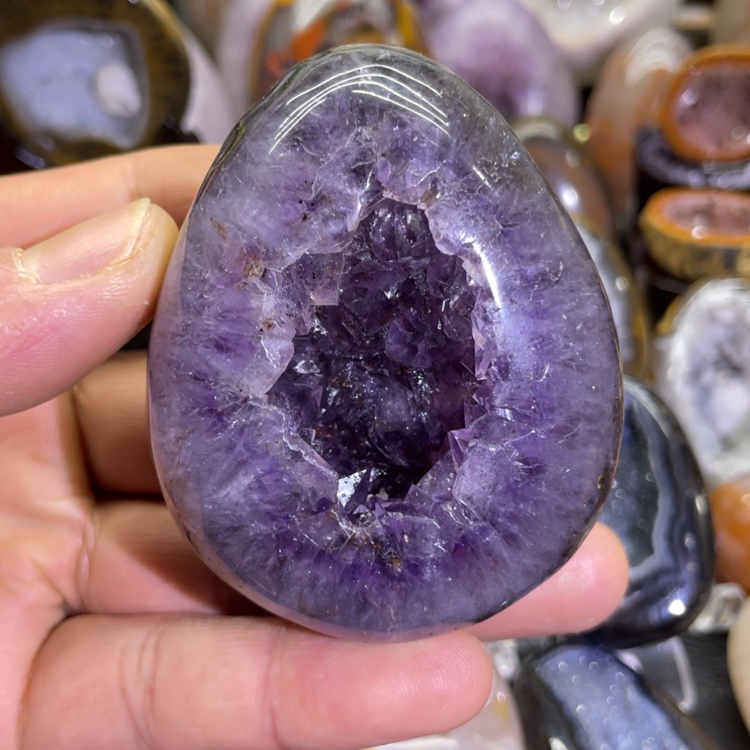 水晶大型摆件未镶嵌