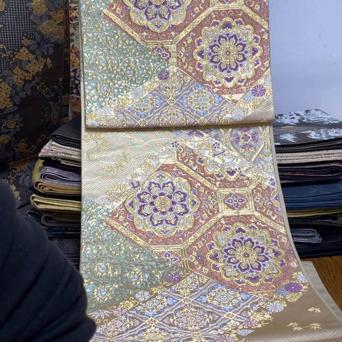 织绣织锦技艺高超技艺