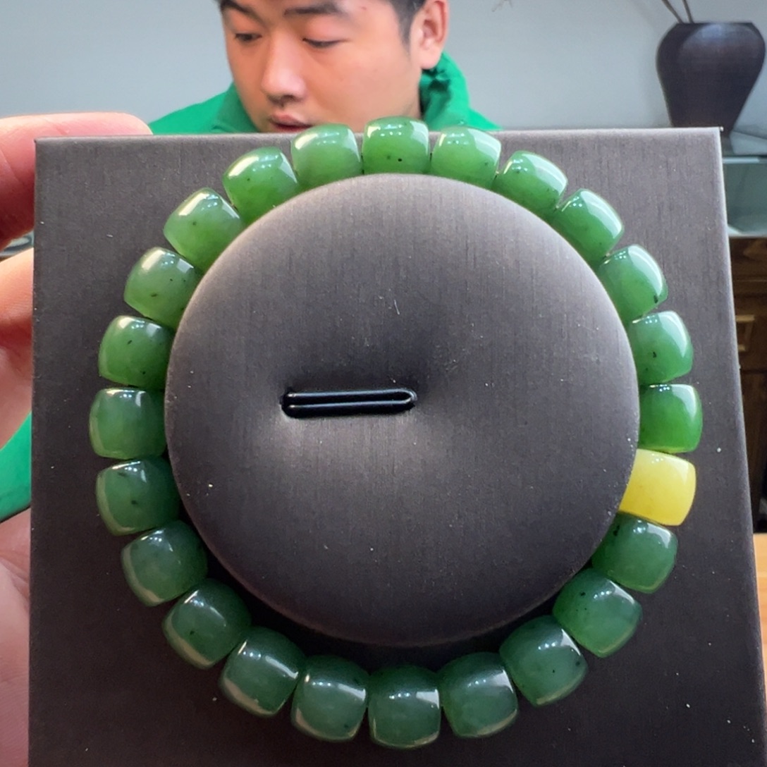 和田玉未镶嵌手链