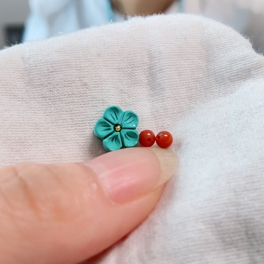 未镶嵌南红玛瑙珠宝奇石