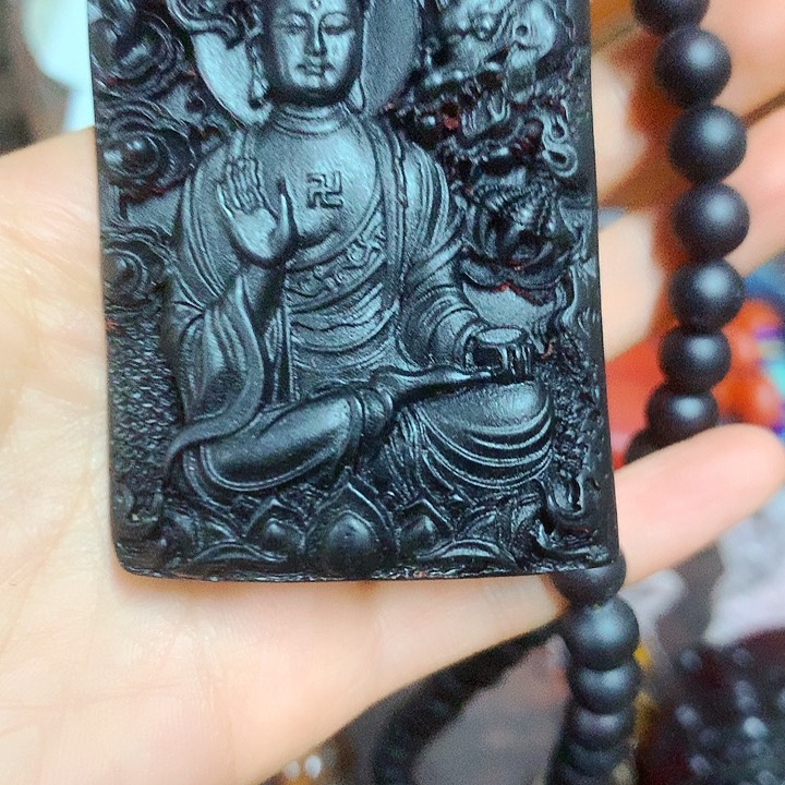 琥珀颈饰未镶嵌正能量的人都是有好脾气的人啊