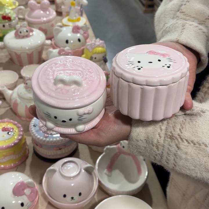 摆件陶陶瓷摆件欢迎光临