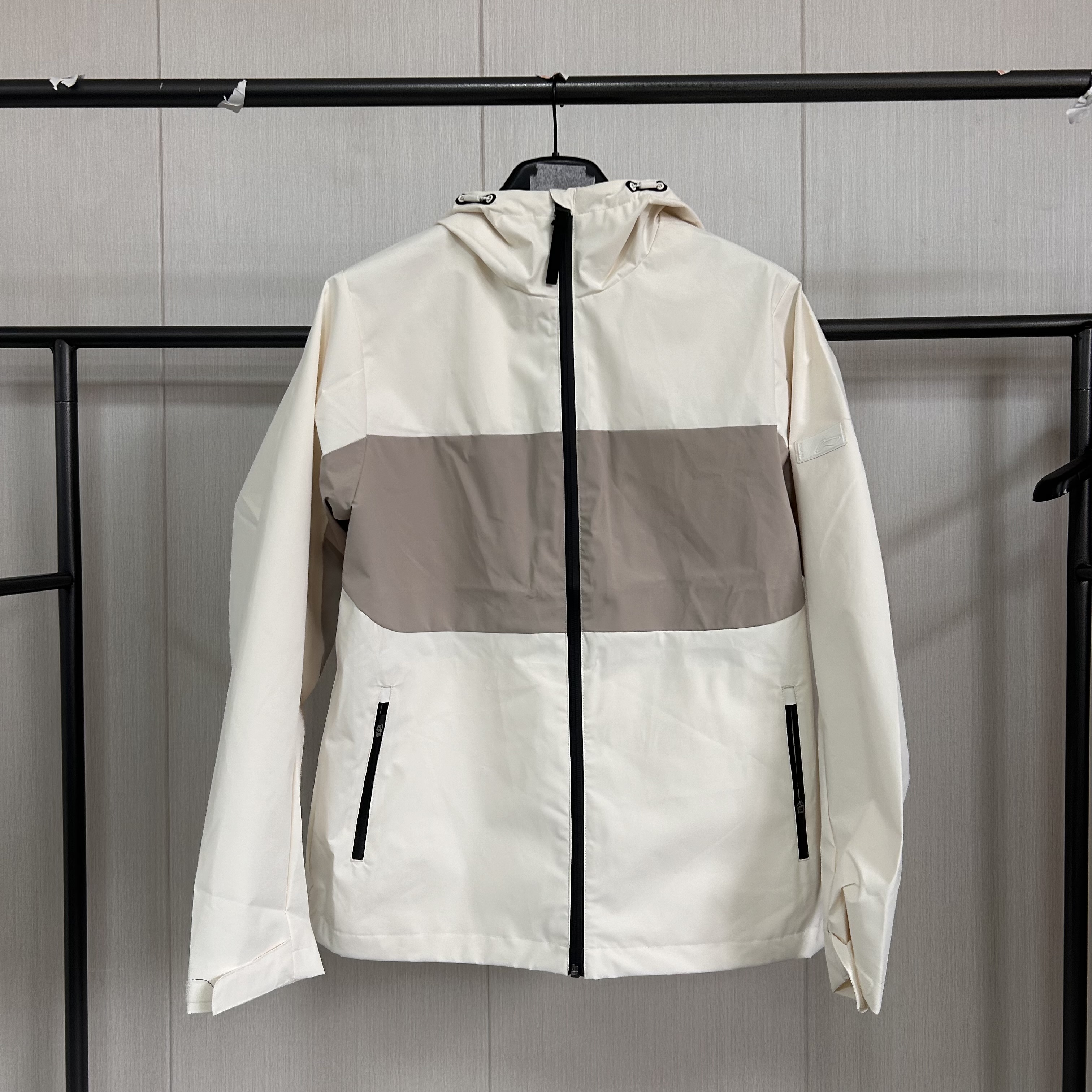 单外套《B品以直播展示为准》李宁健女外套宽松透气运动风衣AWBU010