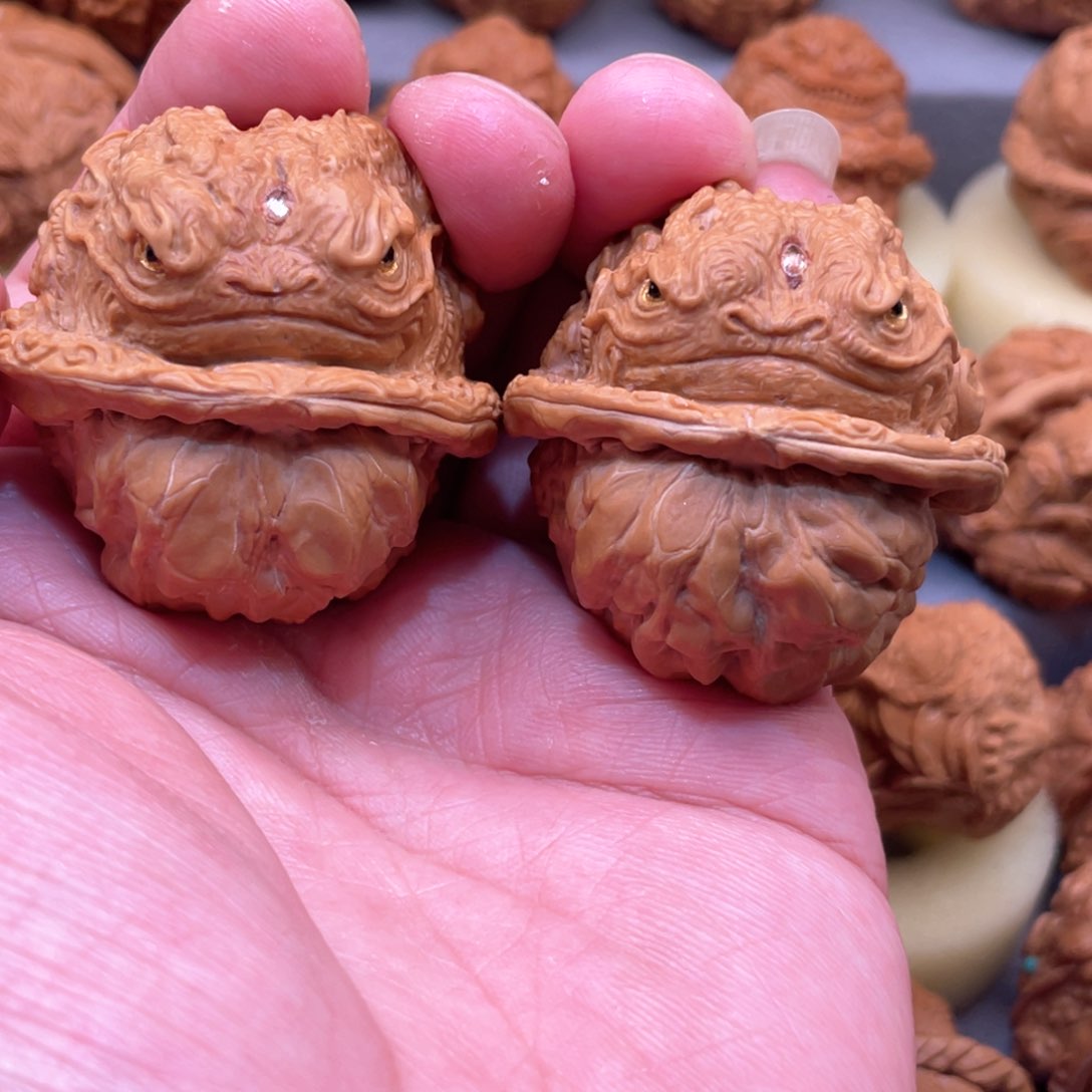 核桃手串/手链双*蛋金蝉蛤蟆头