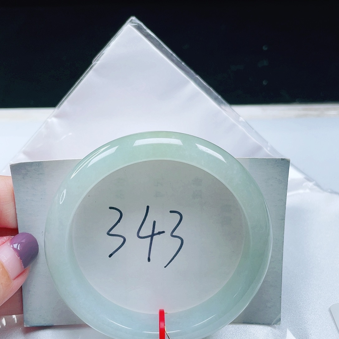 翡翠未镶嵌手镯缅甸翡翠57+