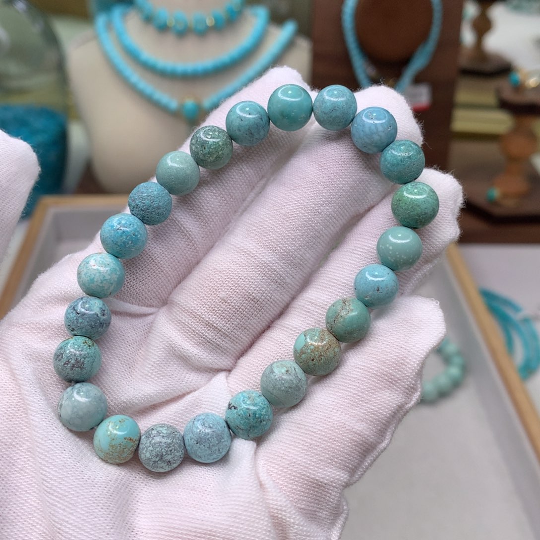 绿松石配饰未镶嵌