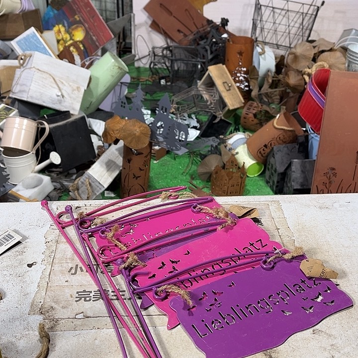 铁艺默认瑕疵介意勿拍发出不退不换