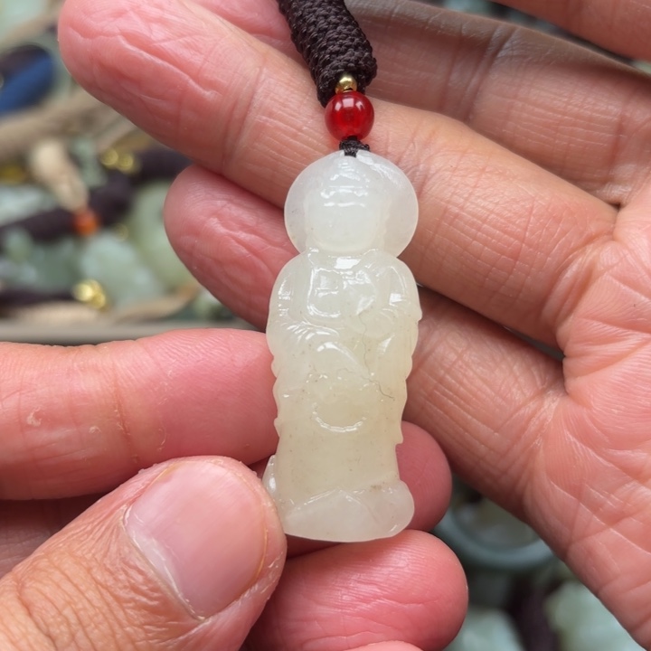 和田玉吊坠未镶嵌