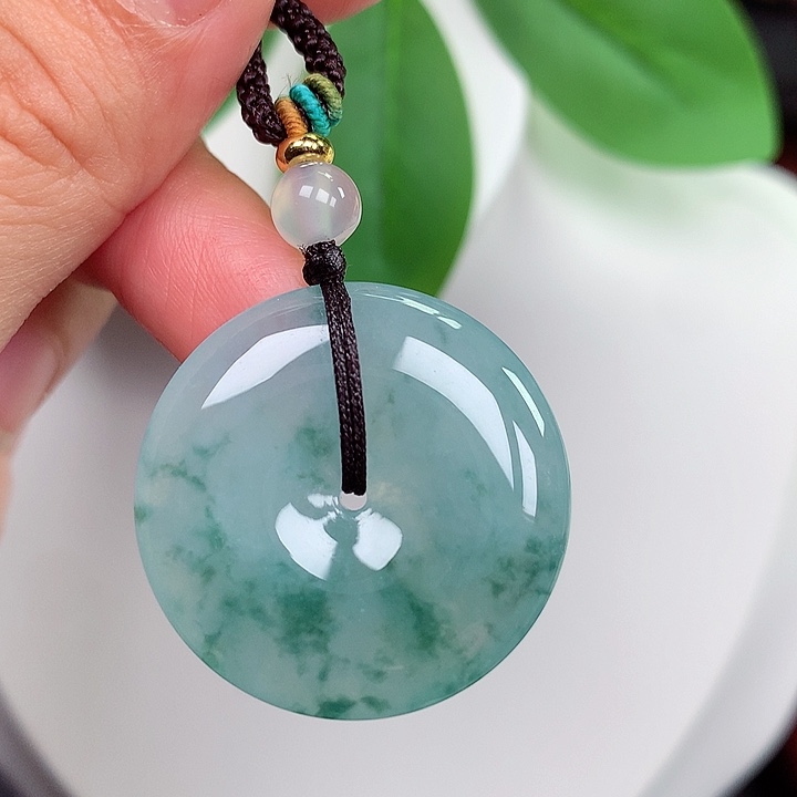 颈饰未镶嵌翡翠平安扣 28.4x5.5mm