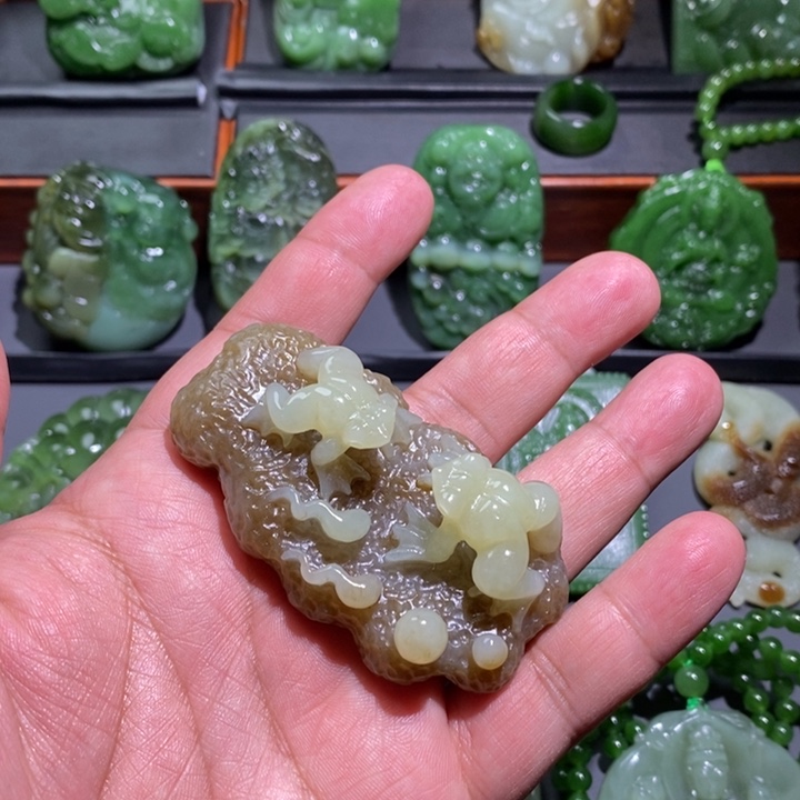 和田玉挂件未镶嵌