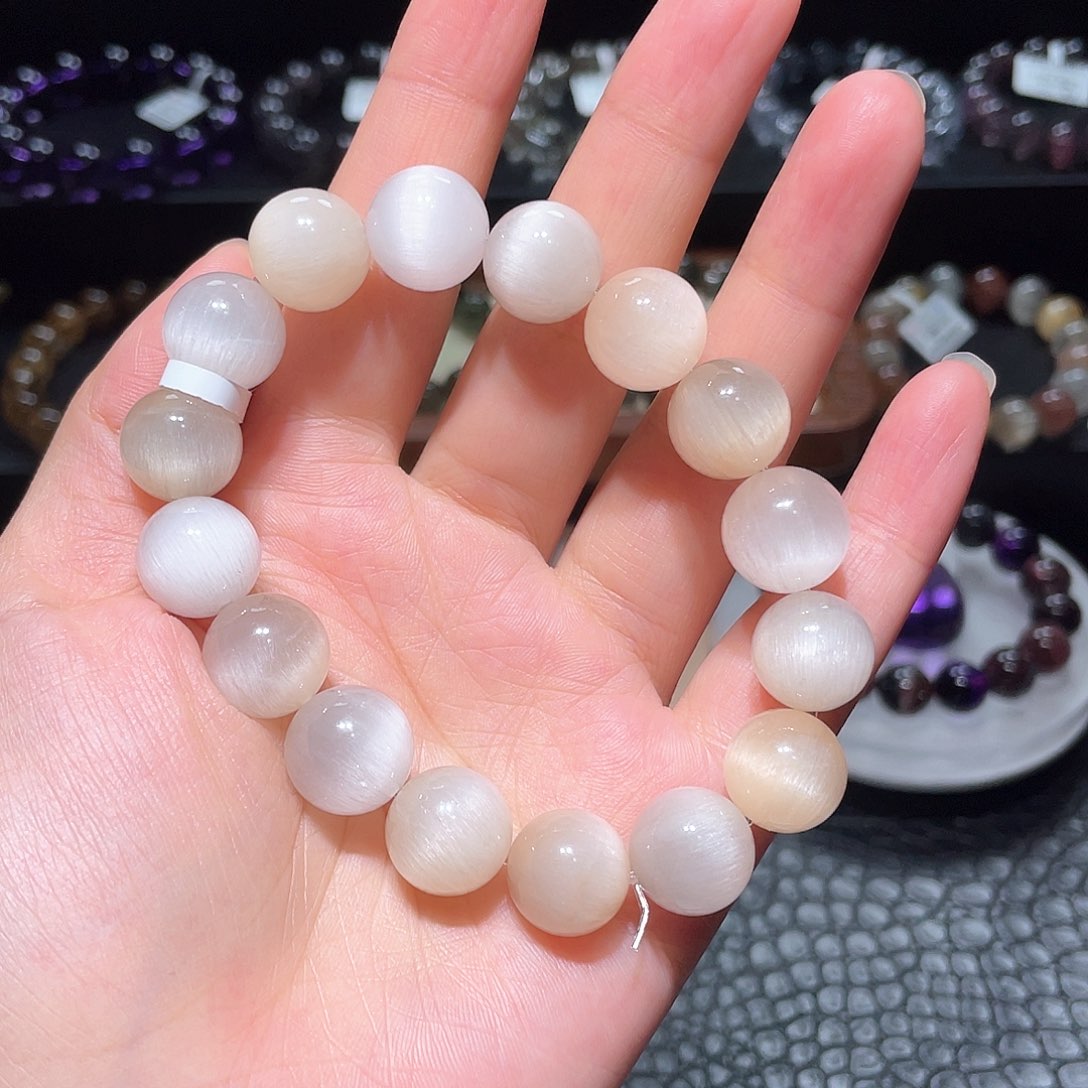 水晶手链未镶嵌兔毛手链，晶体通透