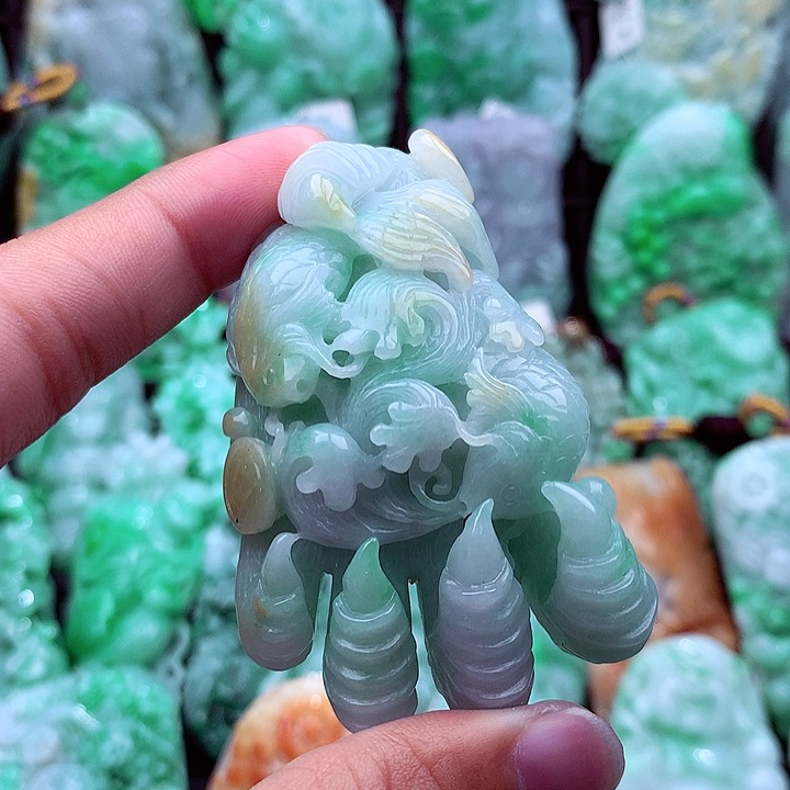 翡翠吊坠(不含链)未镶嵌