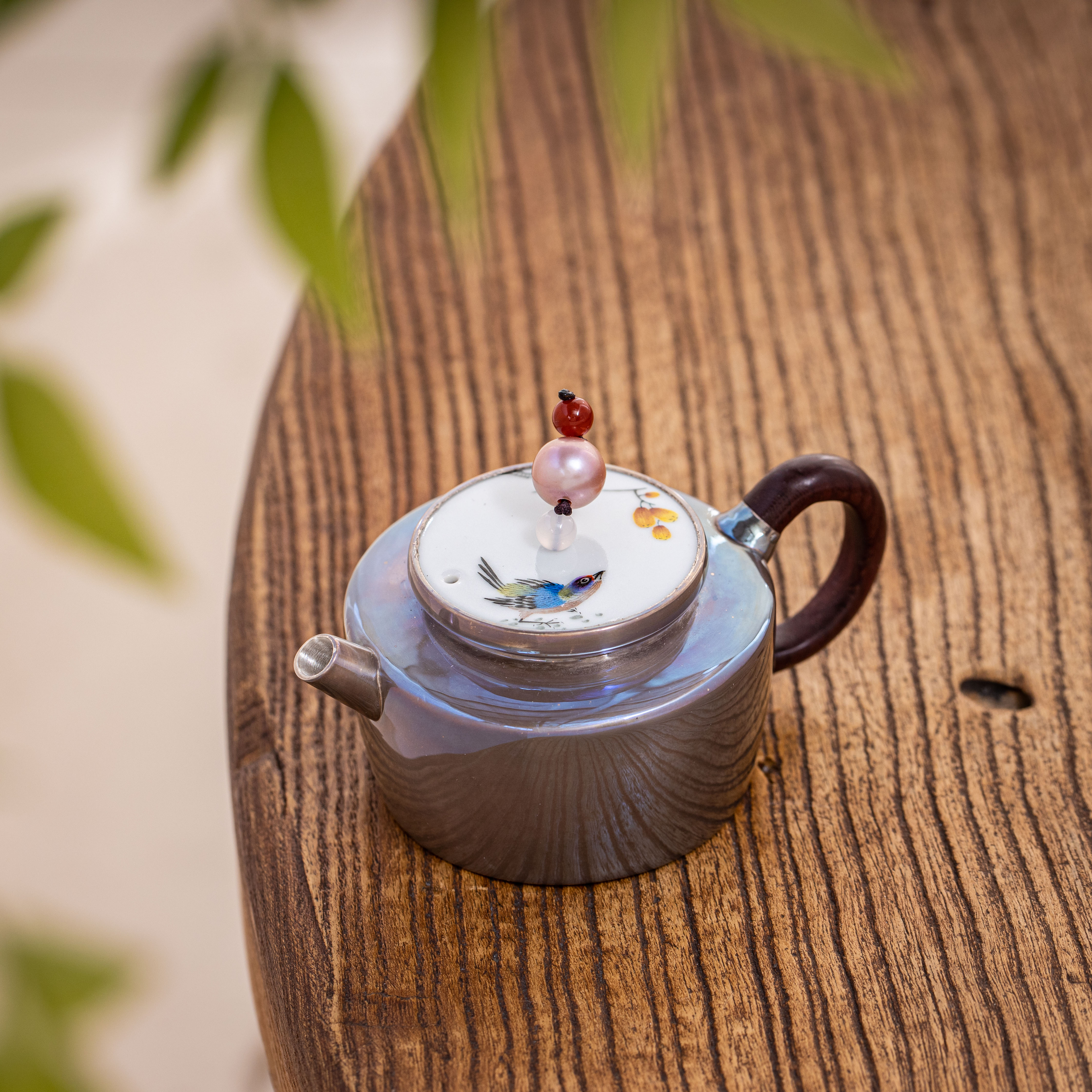 蜂鸟工坊 茶家 木把珍珠钮瓷盖手绘小鸟紫皮桶形小壶 CJZPA1126