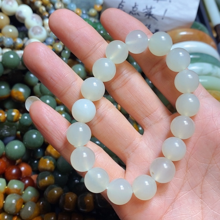 蛇纹石玉手链未镶嵌