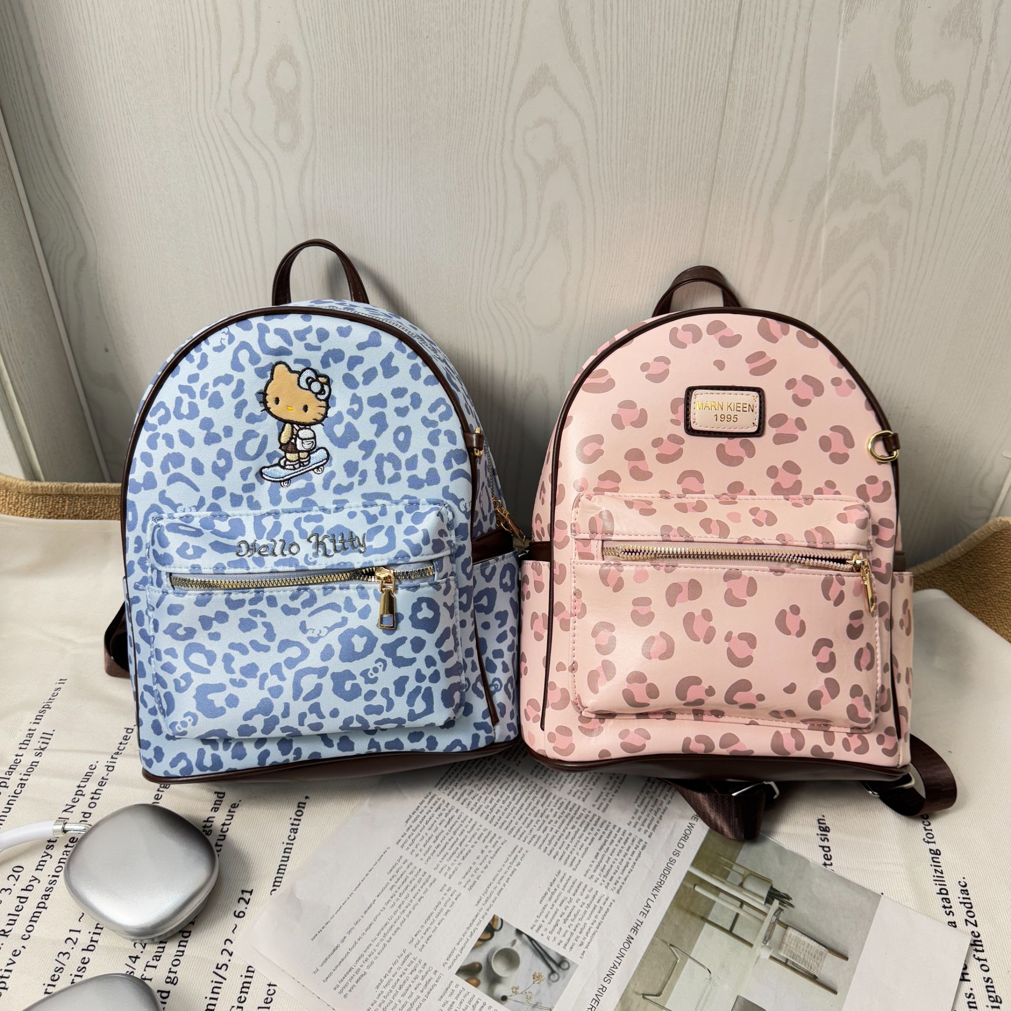 【甜心】甜酷粉蓝双款豹纹双肩包!  学生党必冲~大容量包包