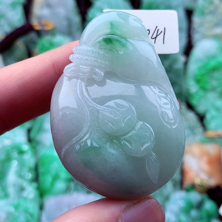 翡翠吊坠(不含链)未镶嵌