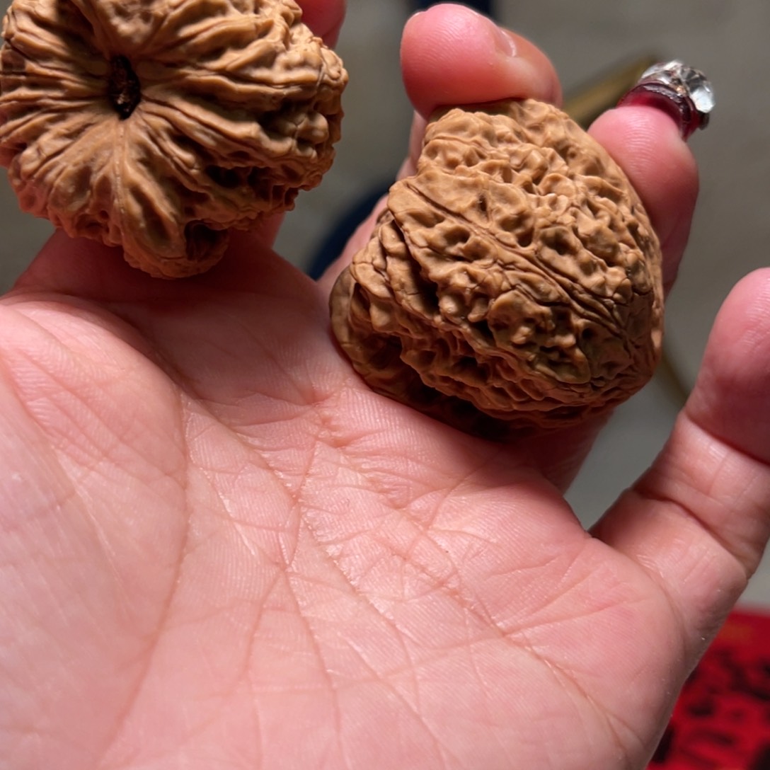 文玩核桃把件初*南疆