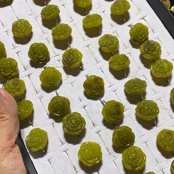 岫玉岫玉吊坠未镶嵌