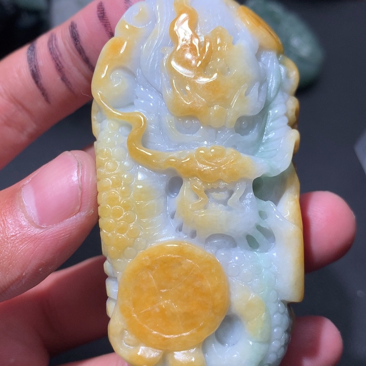 翡翠未镶嵌颈饰保真天然a货翡翠