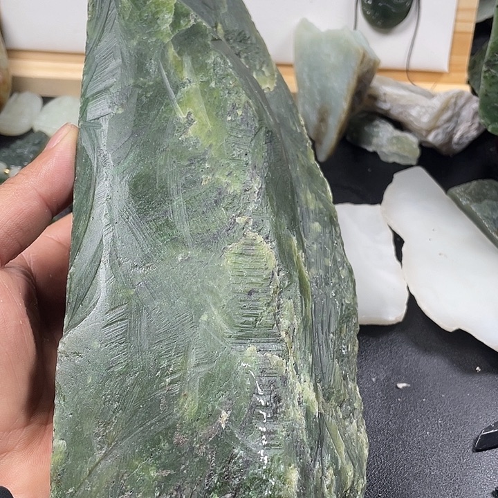 和田玉（糖玉）未镶嵌珠宝半成品